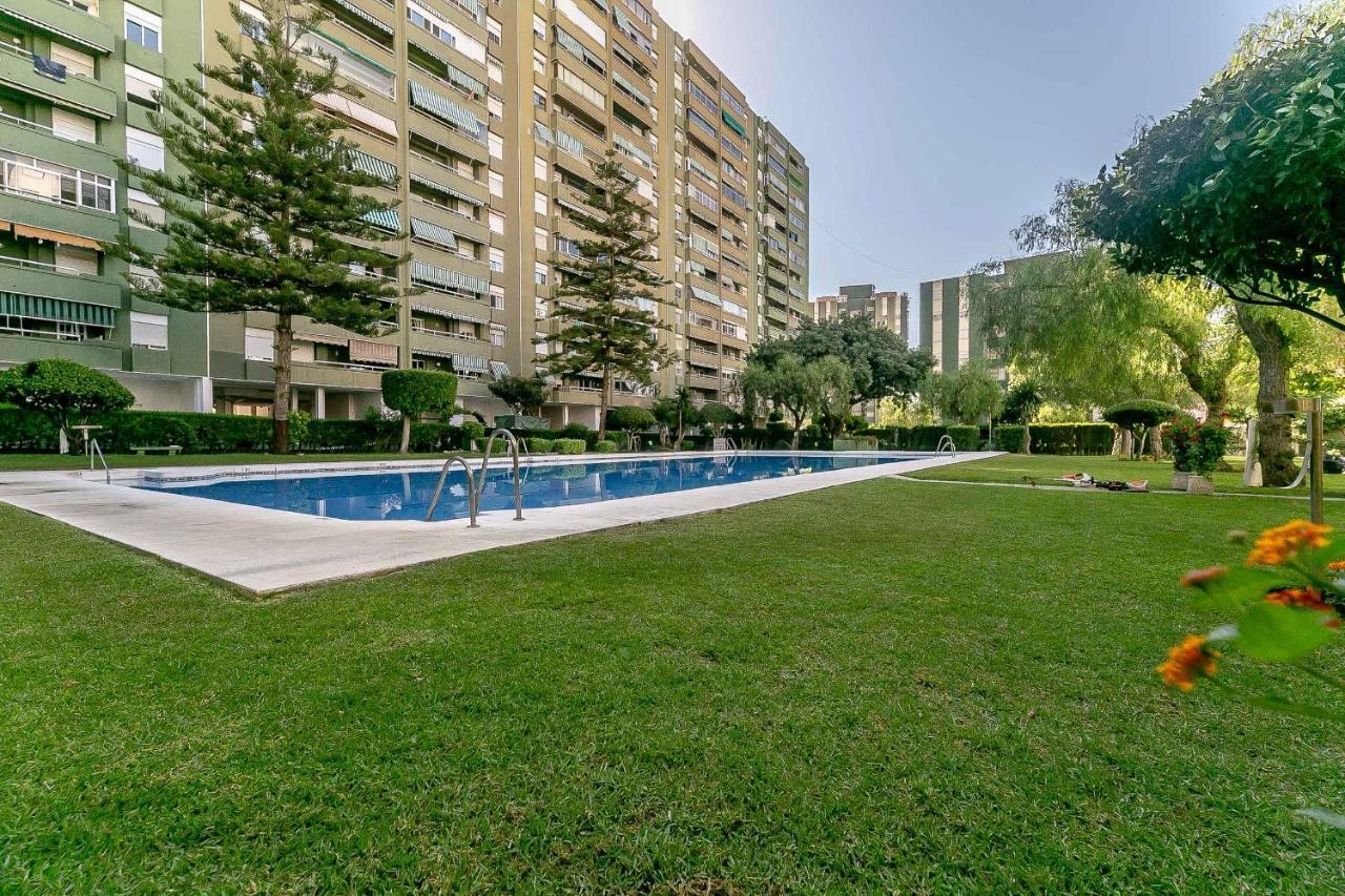 Apartamento Renovado, Tu Escapada De Vacaciones Ideal Fuengirola Bagian luar foto