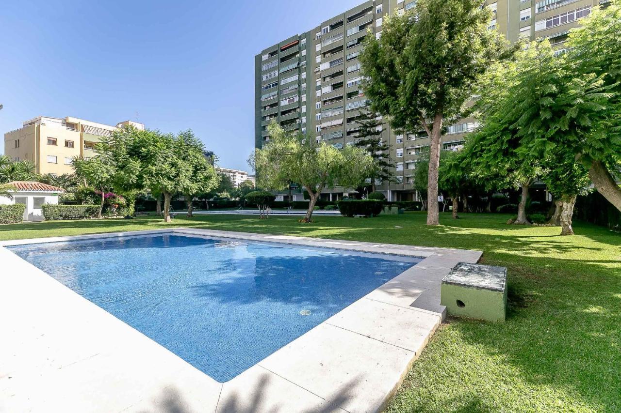 Apartamento Renovado, Tu Escapada De Vacaciones Ideal Fuengirola Bagian luar foto