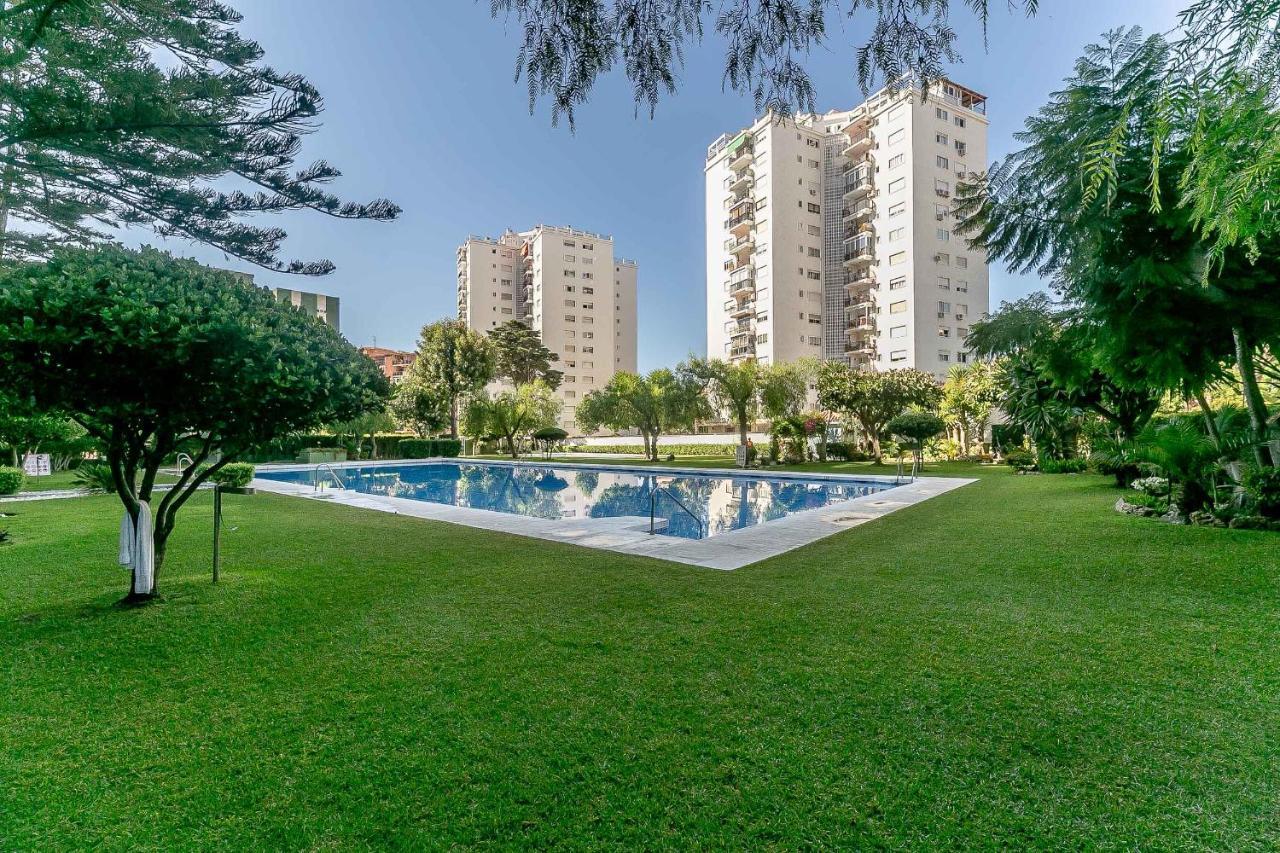 Apartamento Renovado, Tu Escapada De Vacaciones Ideal Fuengirola Bagian luar foto