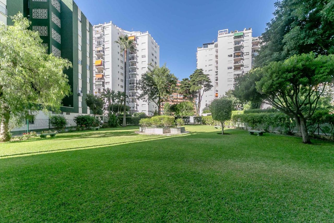 Apartamento Renovado, Tu Escapada De Vacaciones Ideal Fuengirola Bagian luar foto