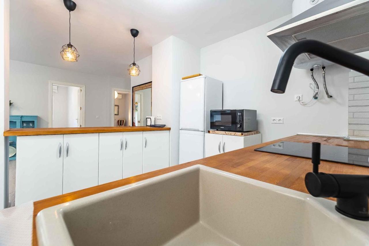 Apartamento Renovado, Tu Escapada De Vacaciones Ideal Fuengirola Bagian luar foto
